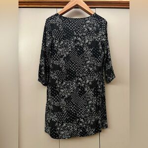 Old Navy smart casual black & white print dress, size M